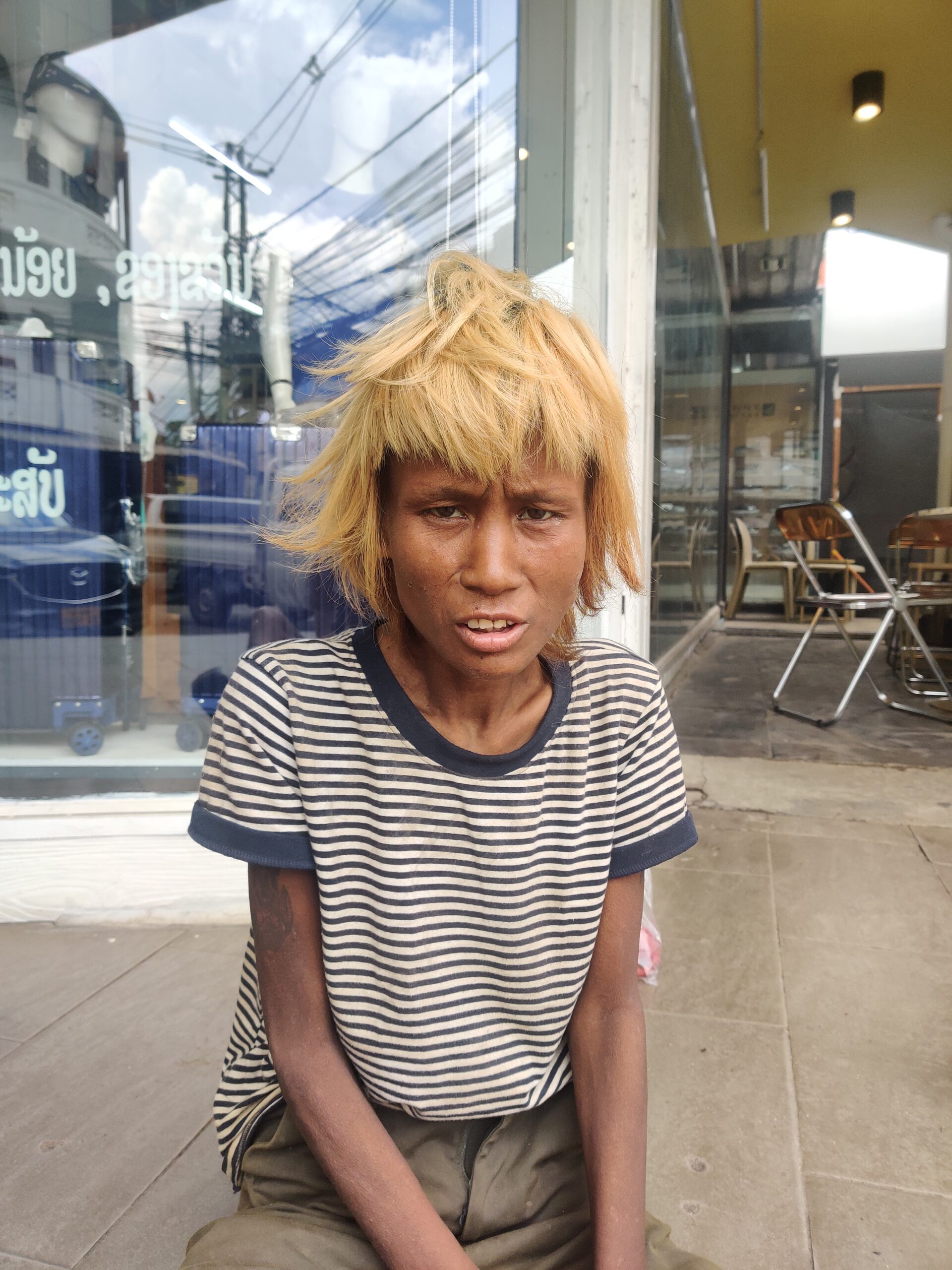 You B I user from Laos 2